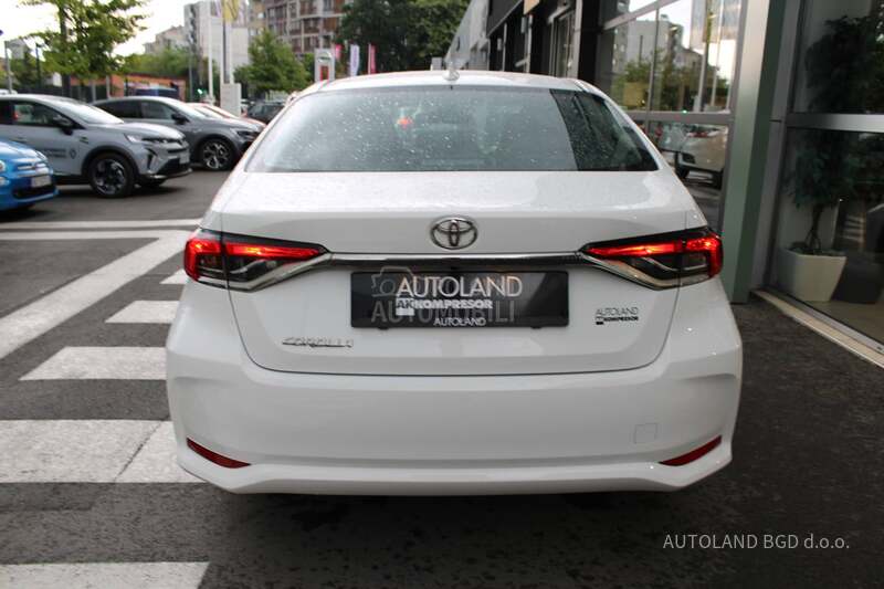 Toyota Corolla 1.5 Luna