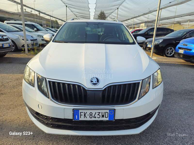 Škoda Octavia K A P A R I S A N