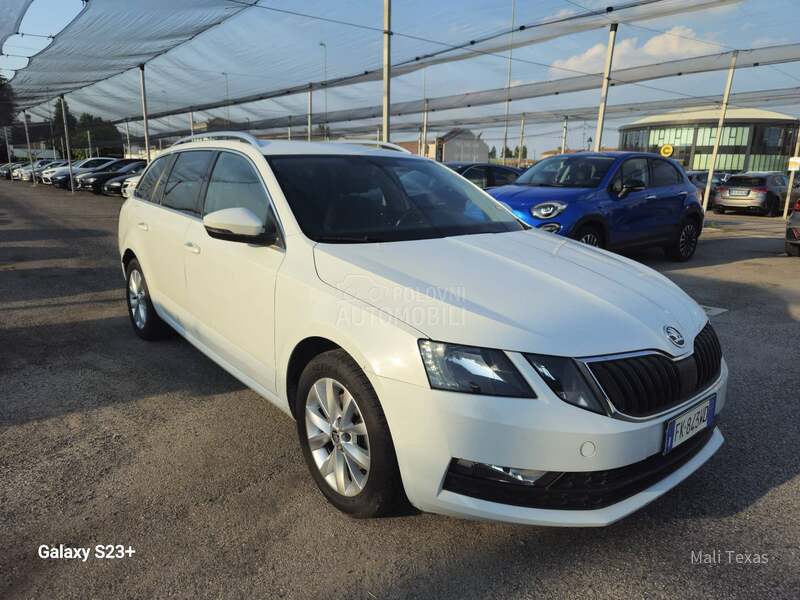 Škoda Octavia K A P A R I S A N