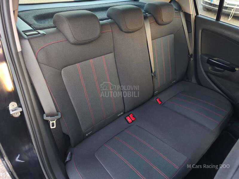 Opel Corsa D 1.4 COSMO