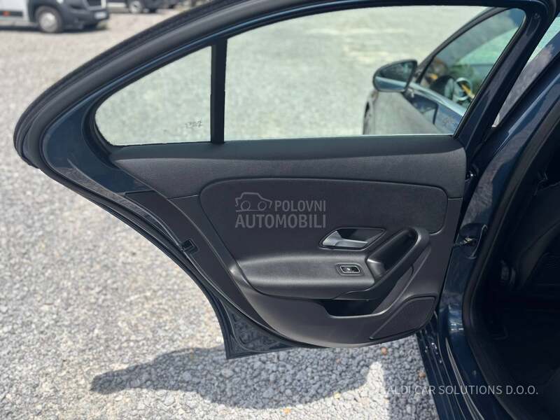 Mercedes Benz A 180 Business Line