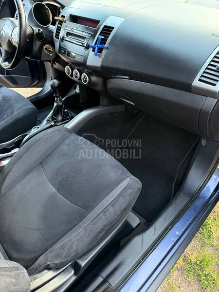Mitsubishi Outlander 2.0DID