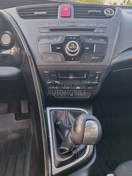 Honda Civic 1.4 5D COMFORT