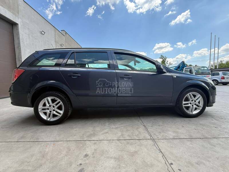Opel Astra H 1.9CDTI ELEG KAONOV