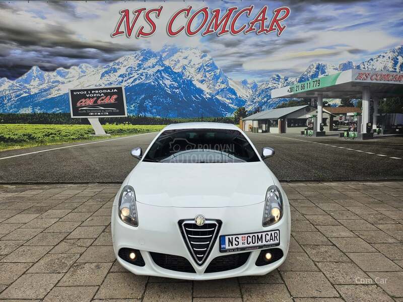 Alfa Romeo Giulietta a u t o m a t i c