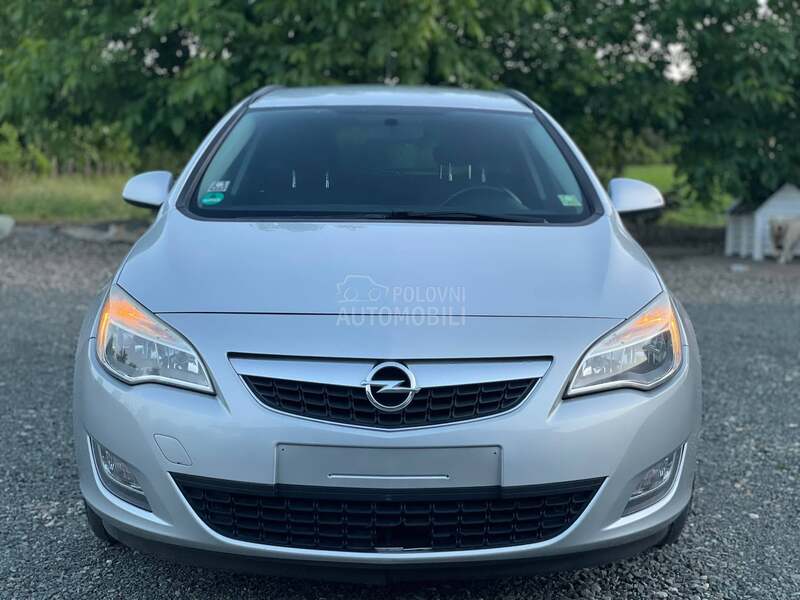 Opel Astra J 1.3mjt ENJOY ECOFLEX