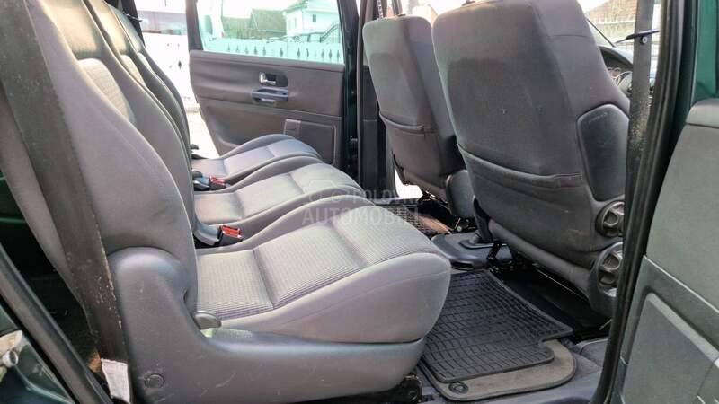 Volkswagen Sharan 2.0 TDI 7 SEDISTA