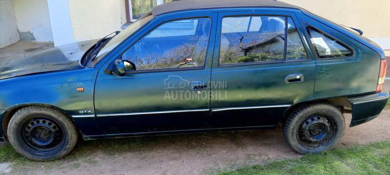 Daewoo Nexia 1.5
