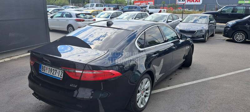 Jaguar XF PRESTIGE20D180AWDA8