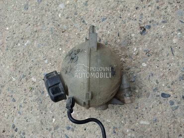 Boca posuda vode antifriza za Citroen C4 Grand Picasso
