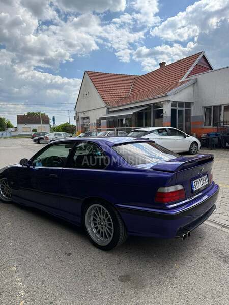 BMW 328 320i