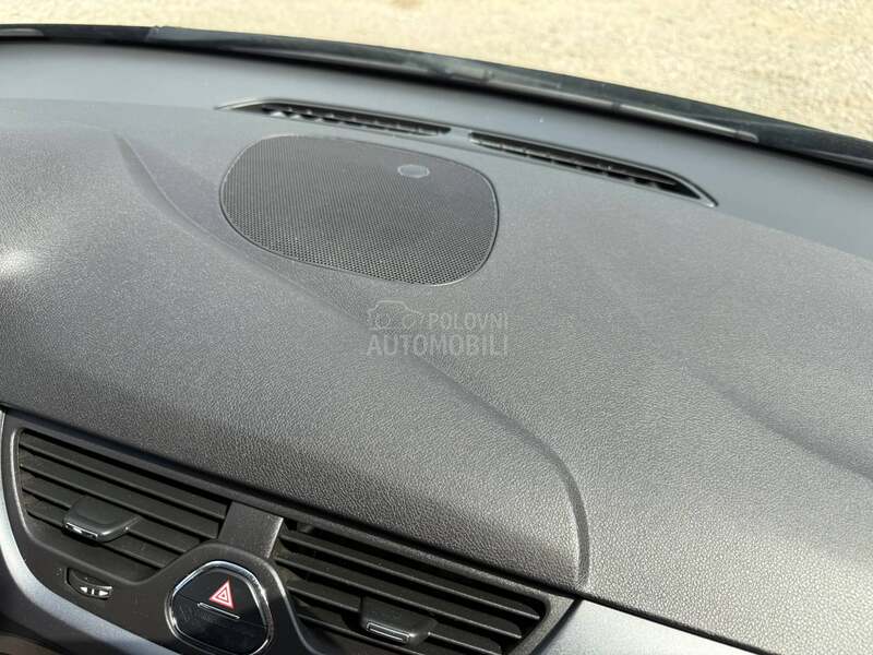 Opel Corsa E 1.2 B e n z
