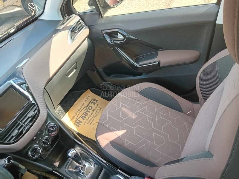 Peugeot 2008 1.6 HDI