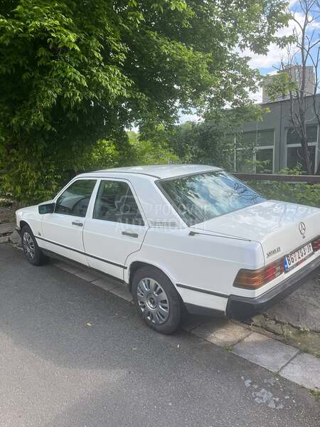 Mercedes Benz 190 2.5 d