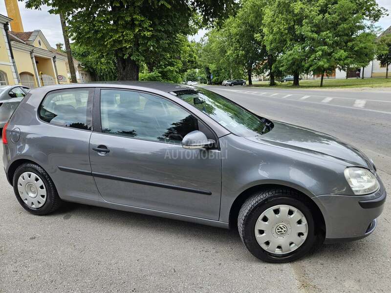 Volkswagen Golf 5 1.4 LUTKICAA