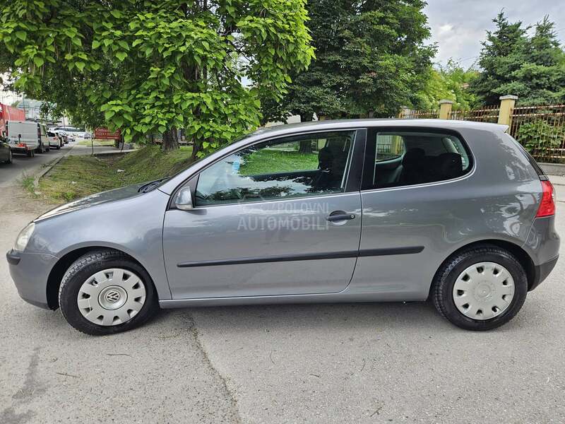 Volkswagen Golf 5 1.4 LUTKICAA