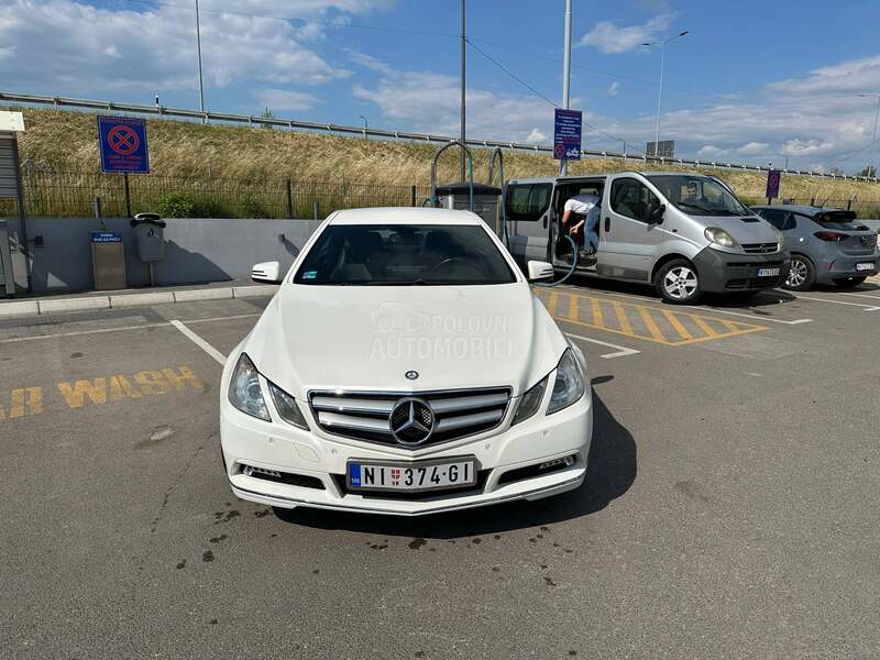 Mercedes Benz E 200 E200 CGI