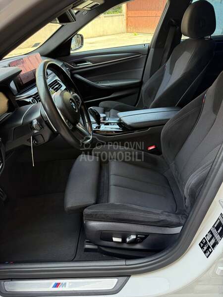 BMW 530 XD MH BLACK