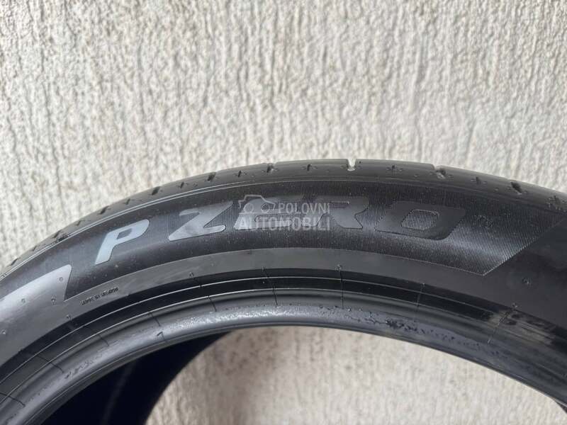 Pirelli 325/35 R22 Letnja