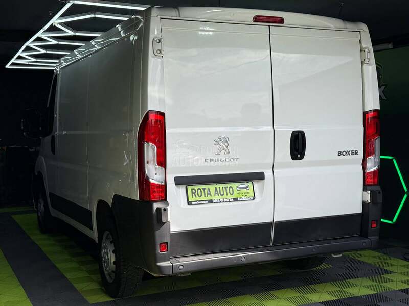 Peugeot Boxer 2.2HDI/fabričko stanje