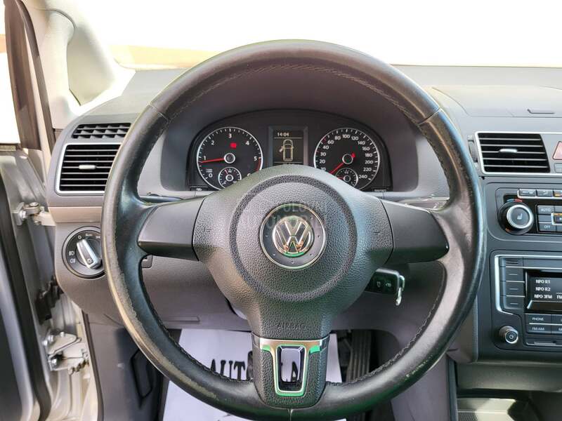 Volkswagen Touran //TDI //NOV//