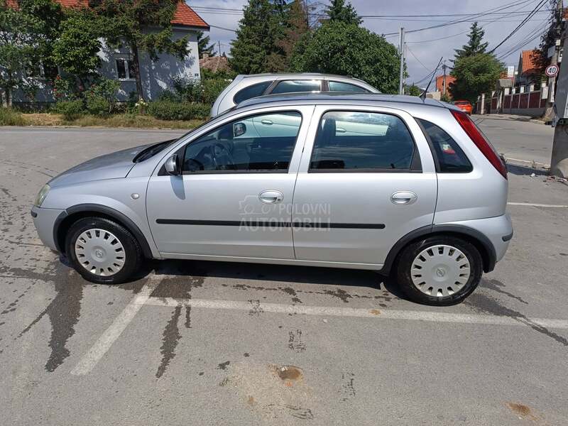 Opel Corsa C 1.2 easytronic