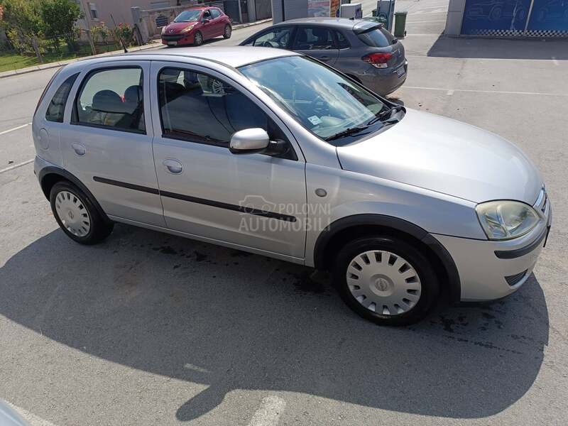 Opel Corsa C 1.2 easytronic