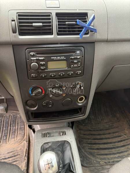 Ford Transit Connect 