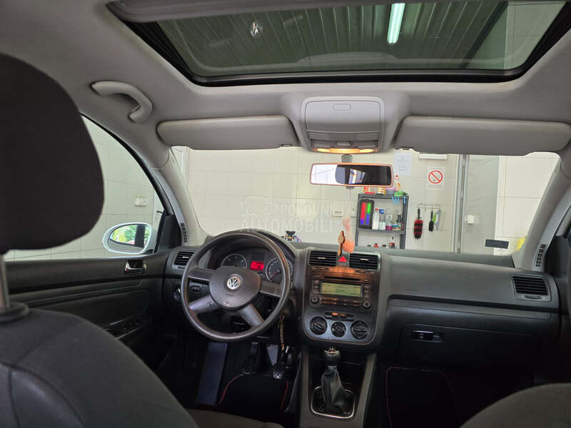 Volkswagen Golf 5 1.9