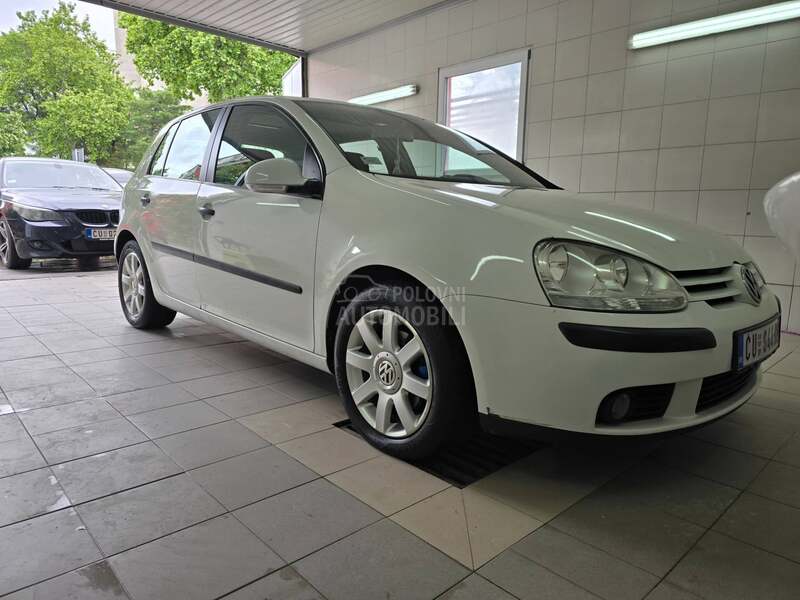 Volkswagen Golf 5 1.9