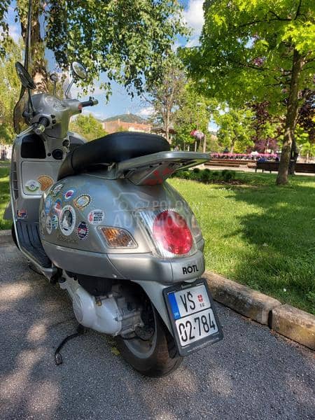 Vespa Piaggio GT  200L