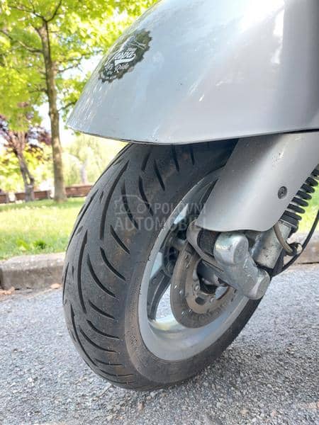 Vespa Piaggio GT  200L