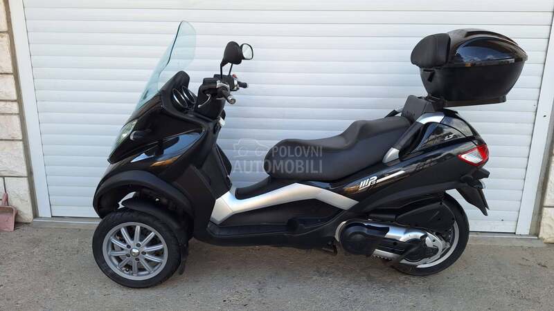 Piaggio Mp3 b.kategorija 400