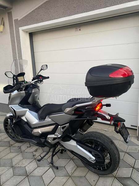 Honda X ADV 750