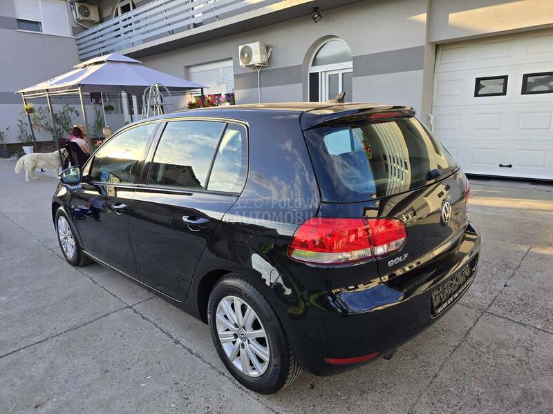 Volkswagen Golf 6 1.6 TDI//HIGHLINE//