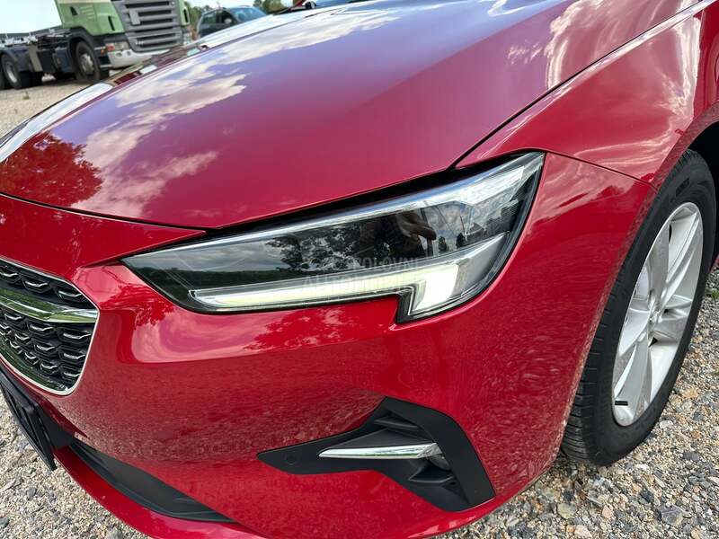 Opel Insignia 2.0 AGR Matrix