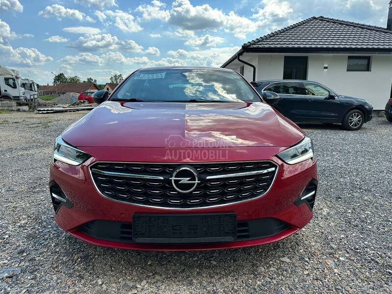 Opel Insignia 2.0 AGR Matrix