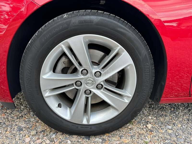 Opel Insignia 2.0 AGR Matrix