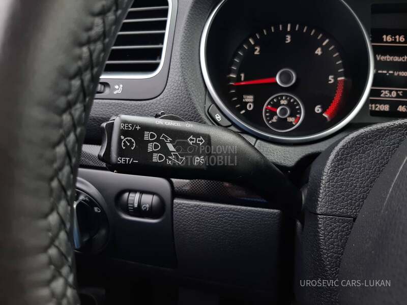 Volkswagen Golf 6 1.6TDI 4x4 CH