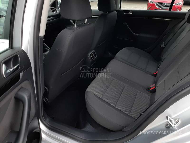 Volkswagen Golf 6 1.6TDI 4x4 CH