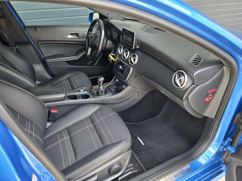 Mercedes Benz A 180 CDI PANO AVANTGARDE