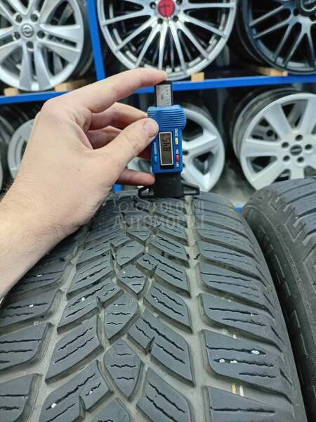 Fulda 205/60 R16 Zimska