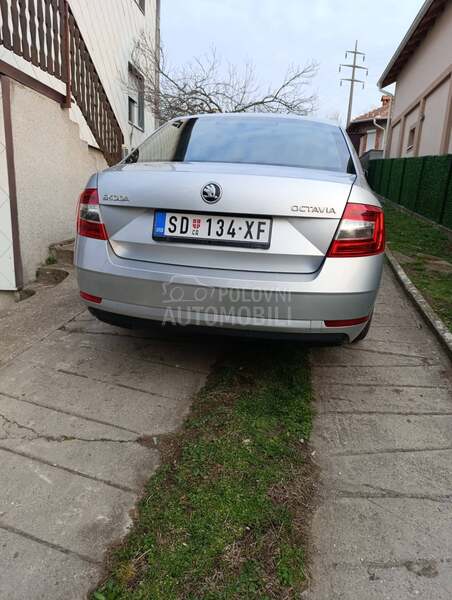 Škoda Octavia 1.6 TDI Style