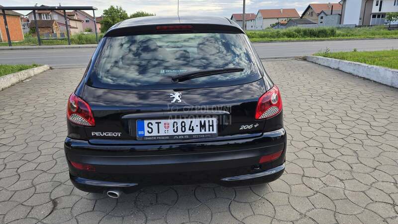 Peugeot 206 plus 1.1