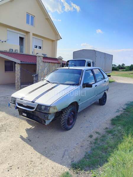 Zastava Florida In 1.6
