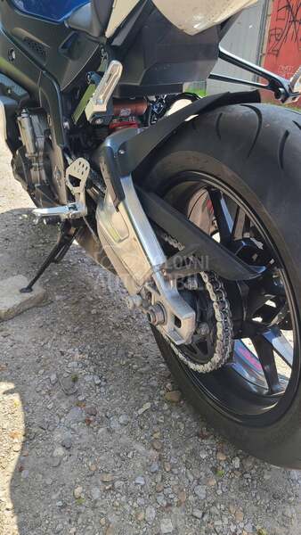 BMW S1000RR