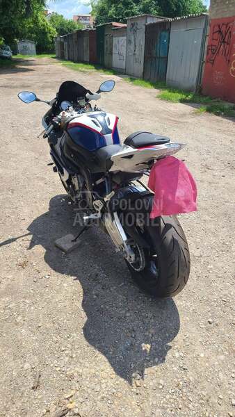 BMW S1000RR