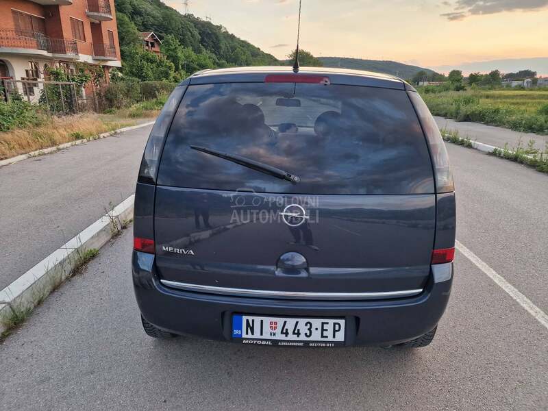 Opel Meriva 1.8