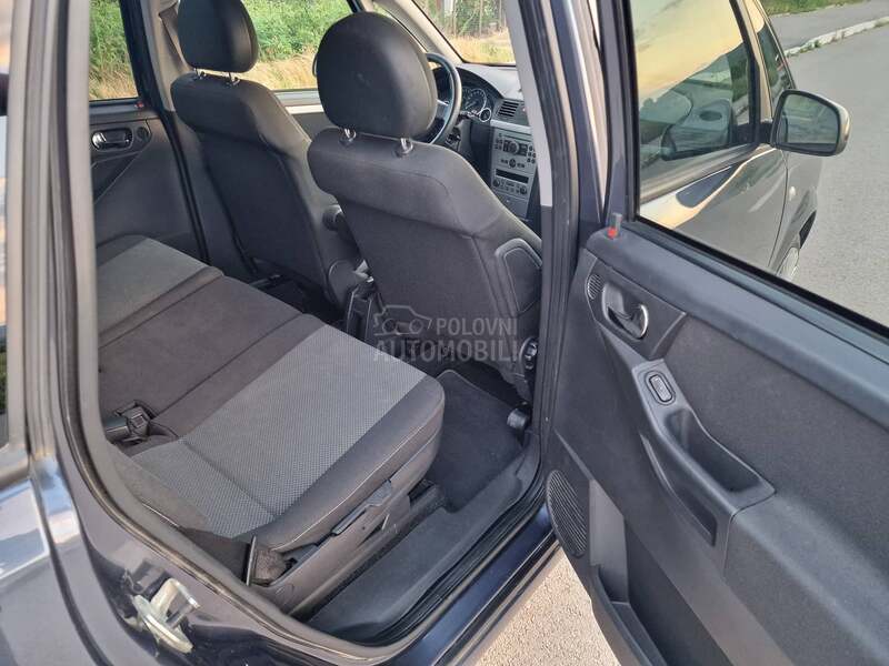 Opel Meriva 1.8