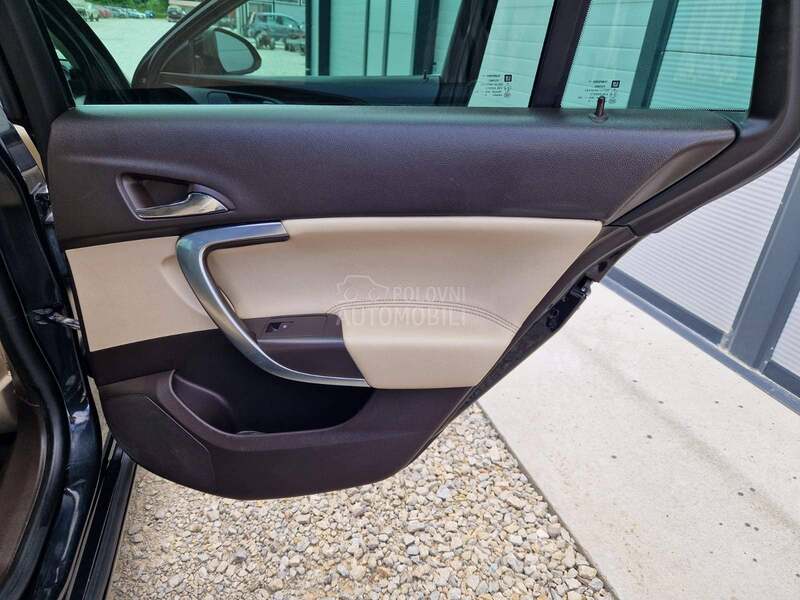 Opel Insignia 2.0 cdti